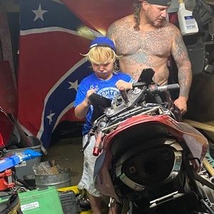 Meet your Posher, Nicholas